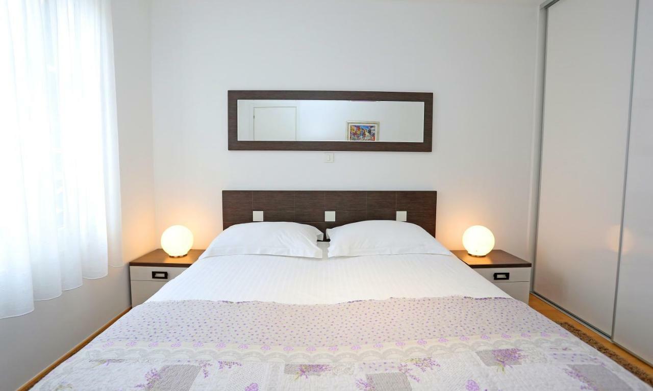 Luxury Apts Leone Split Centre Екстериор снимка