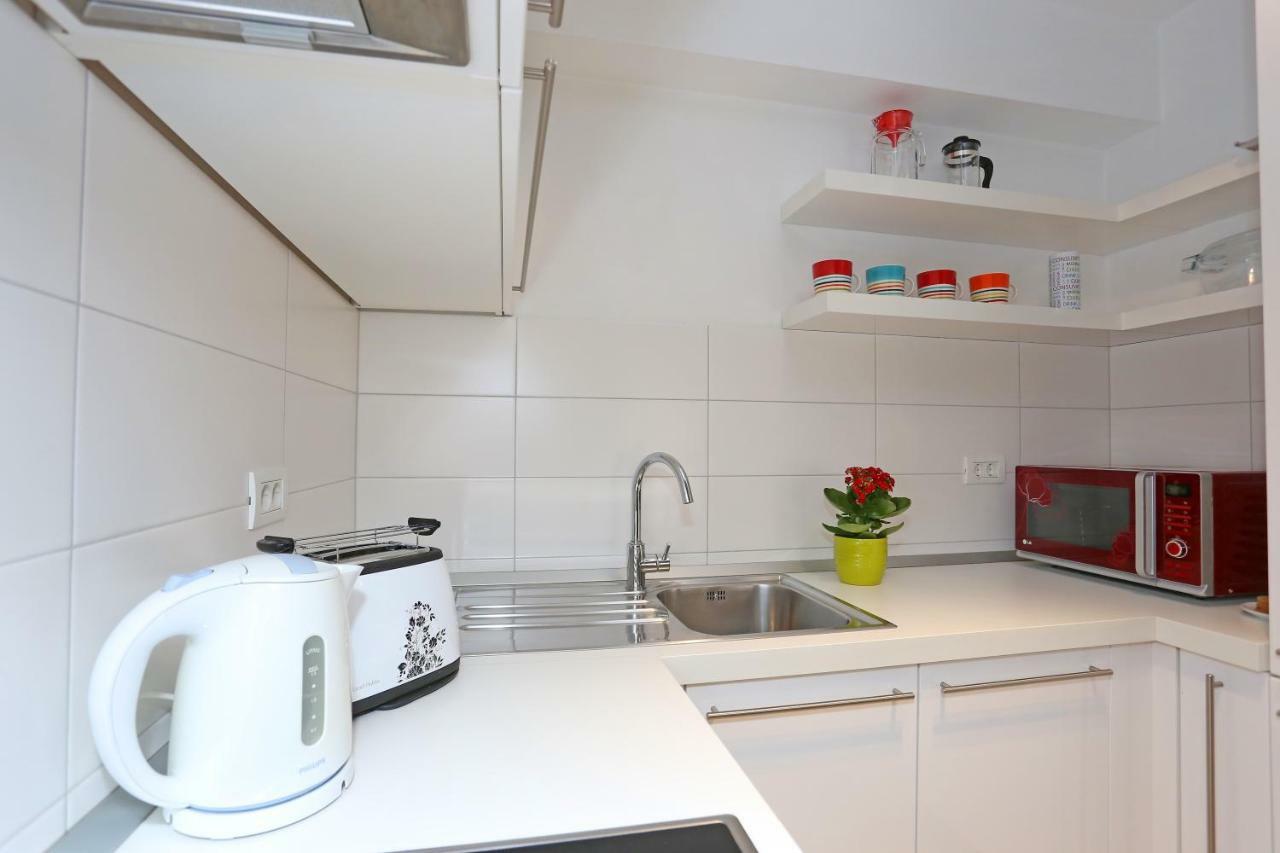 Luxury Apts Leone Split Centre Екстериор снимка