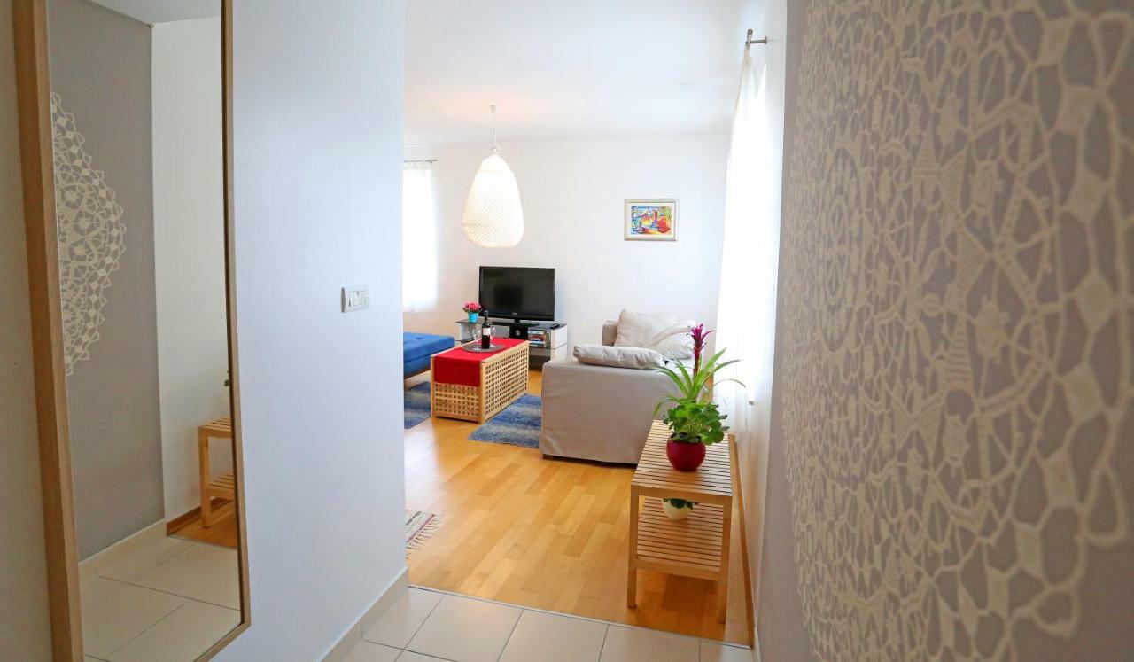 Luxury Apts Leone Split Centre Екстериор снимка