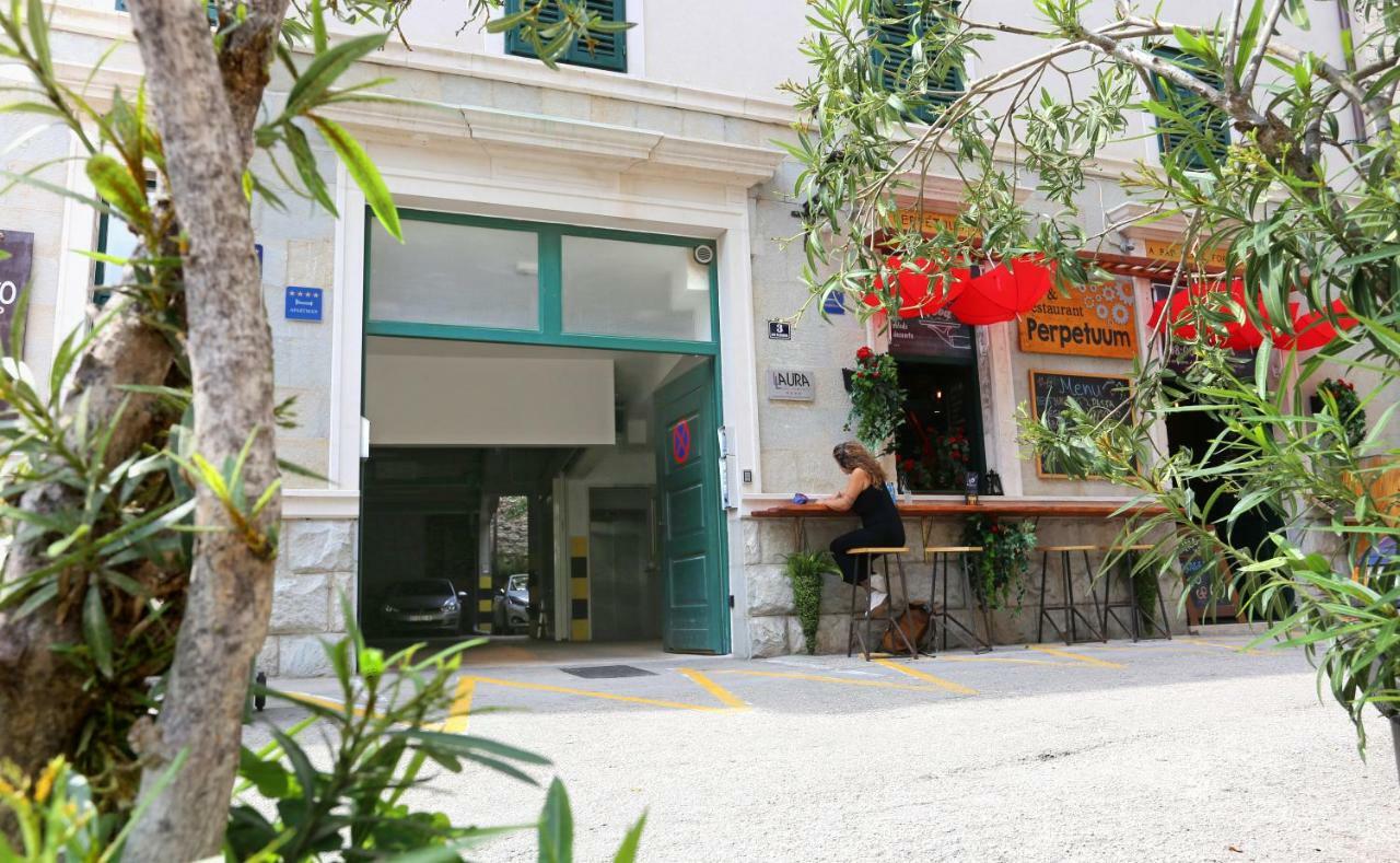 Luxury Apts Leone Split Centre Екстериор снимка