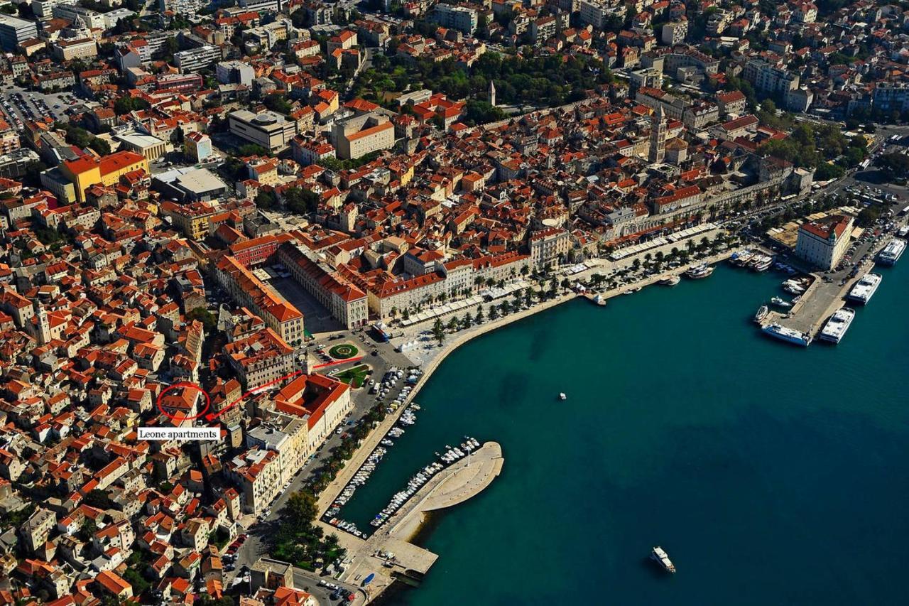 Luxury Apts Leone Split Centre Екстериор снимка