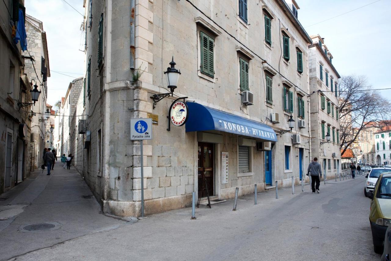 Luxury Apts Leone Split Centre Екстериор снимка